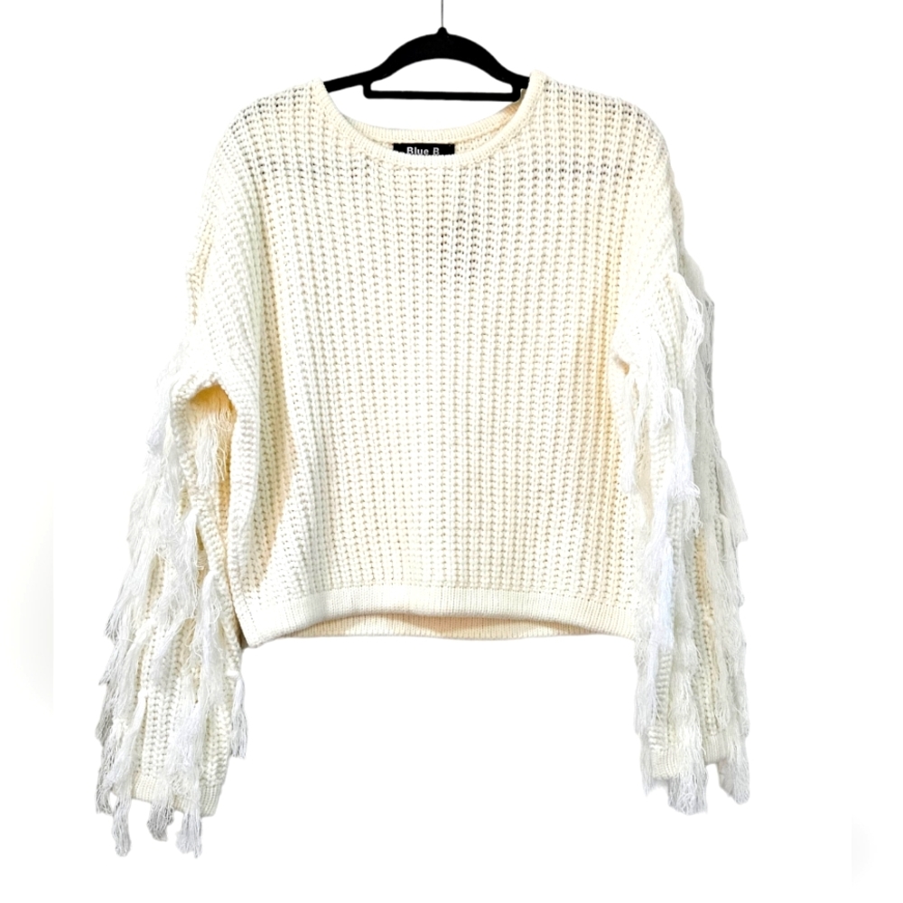 NWT Blue B Collection All About The Fringe Sweater